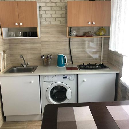 Kyiv Apartment In Pechersk On Oleksandra Kopylenko Exterior foto